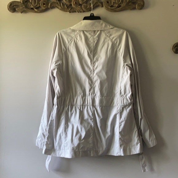 Light gray jacket - Picture 3 of 4